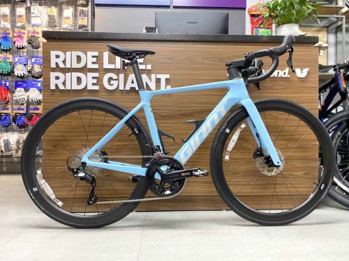 Xe đạp GIANT 2025 PROPEL ADV 2X