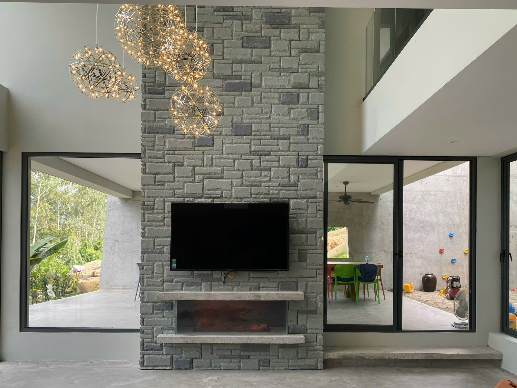 tấm pu đá màu tro tàn