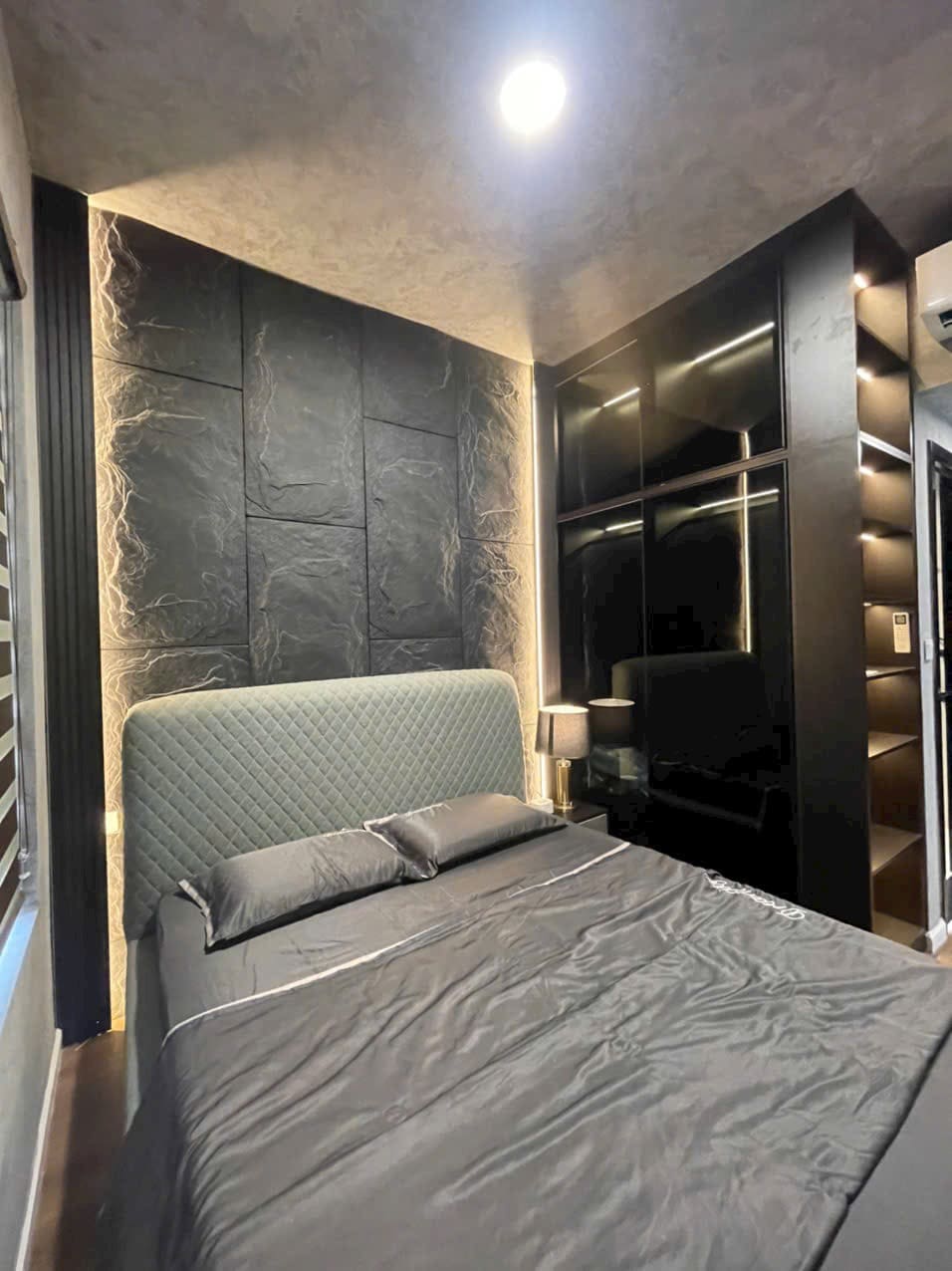 tấm pu giả đá trang trí phòng ngủ