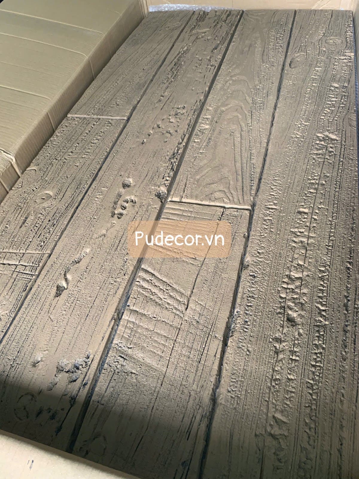 tấm pu giả gỗ trang trí nhà tiền chế