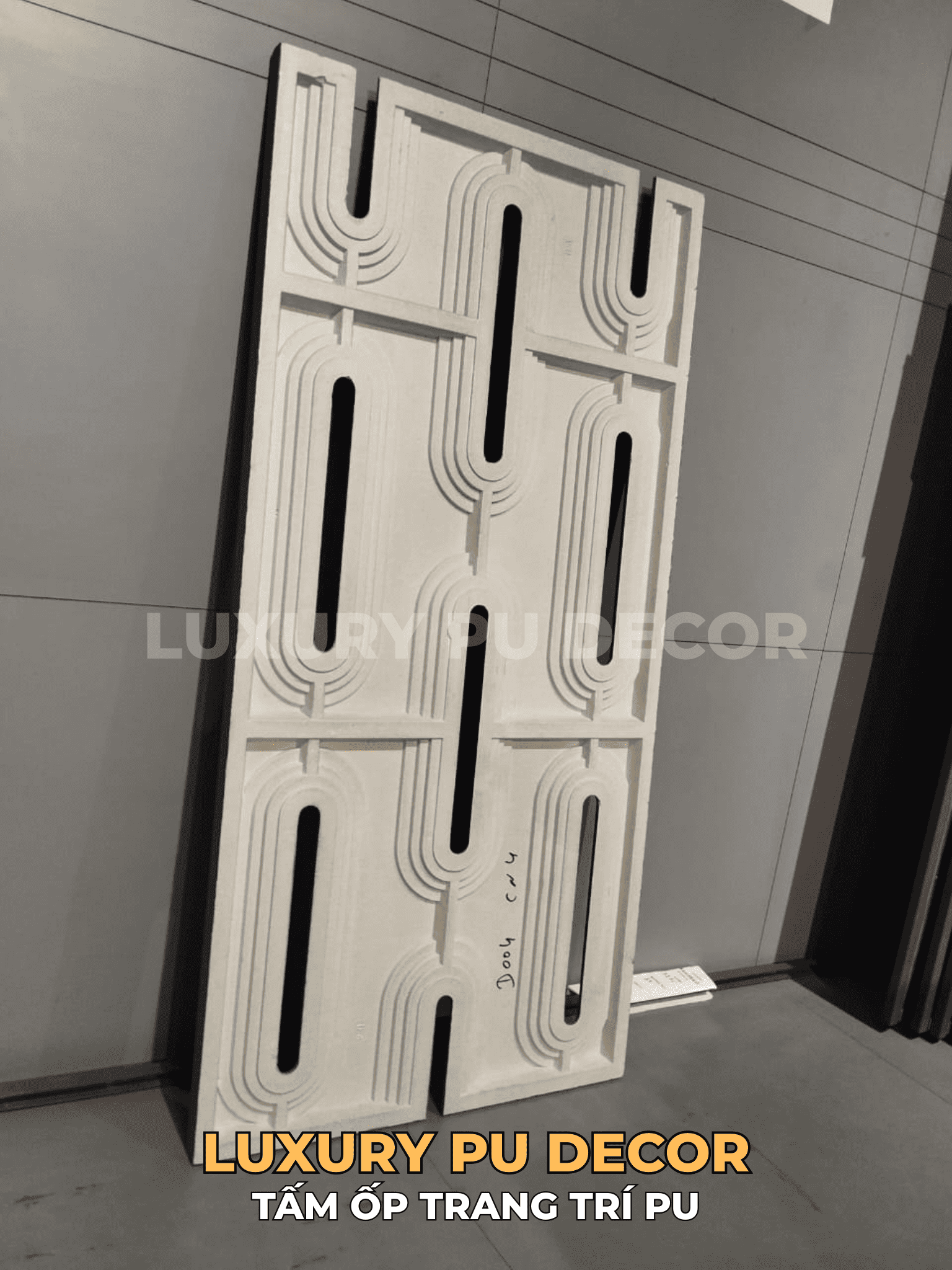 tấm ốp tường PU vách ô kiểu cung