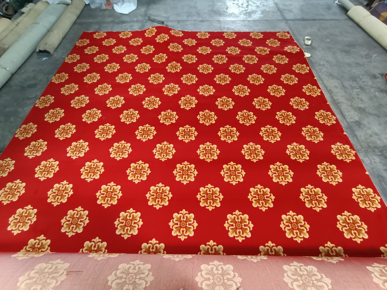 Thảm cuộn trải sàn bình dương