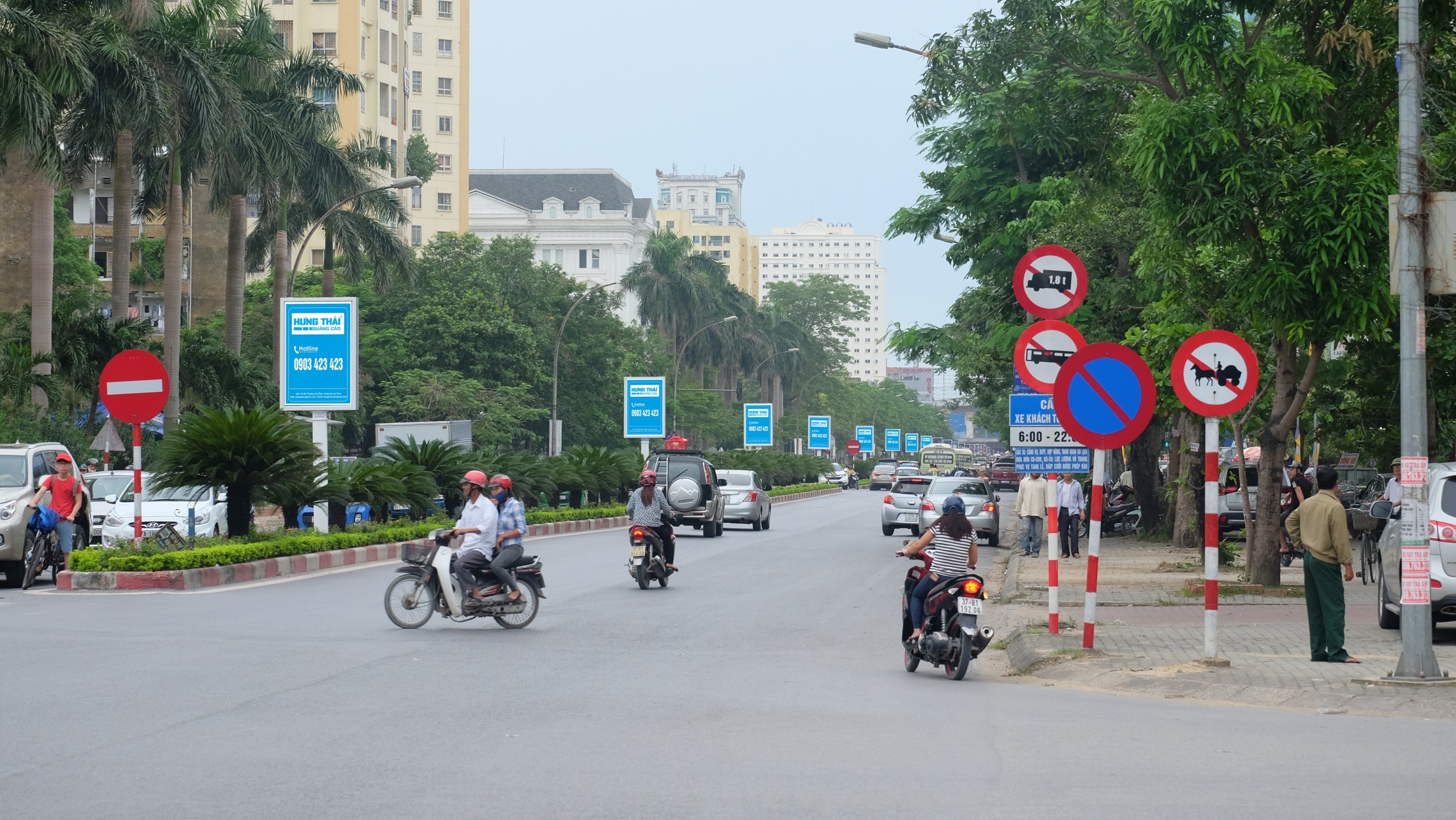 Biển hộp đèn quảng cáo 