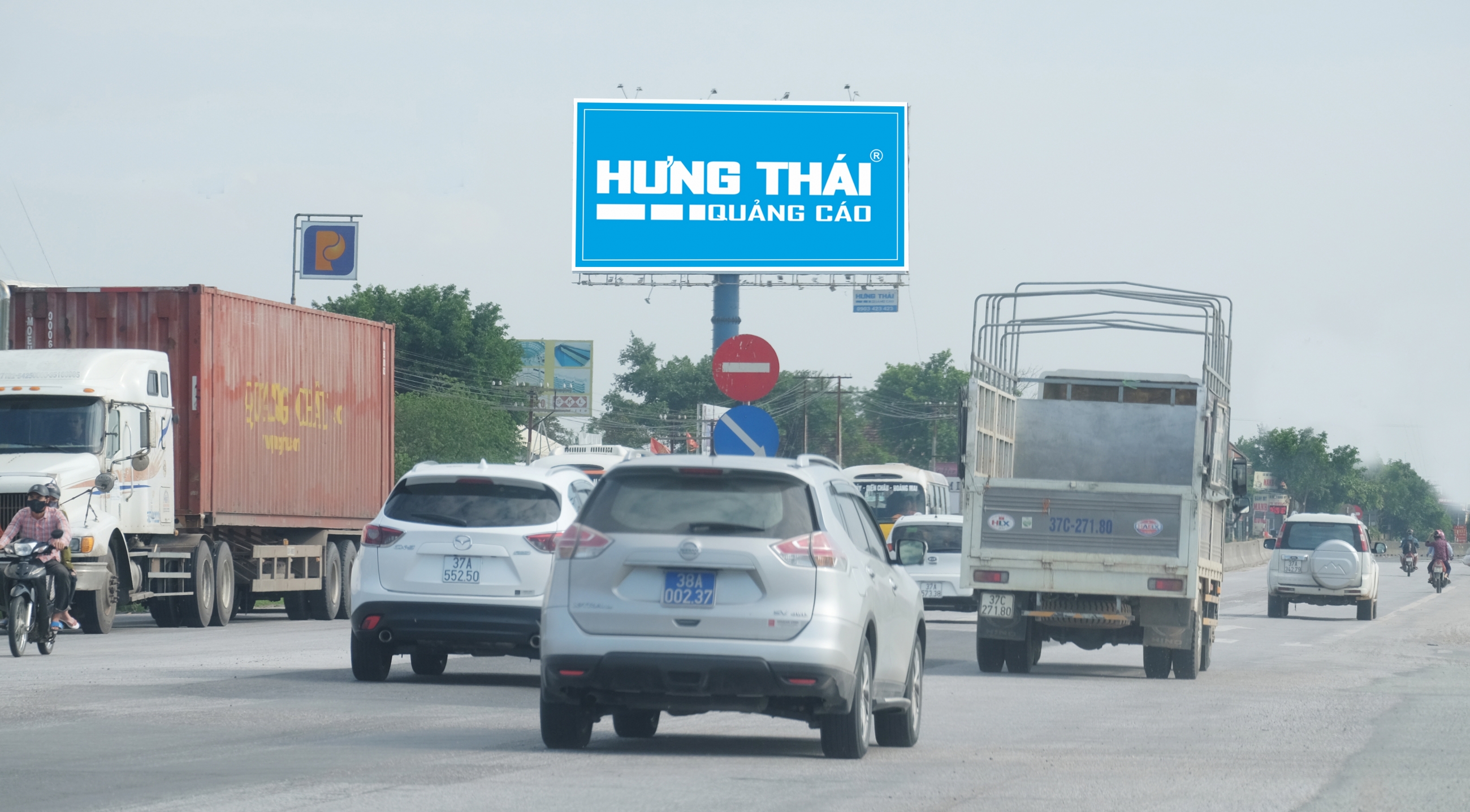 Pano quảng cáo tại Nghi Long 2 - KM 446+900