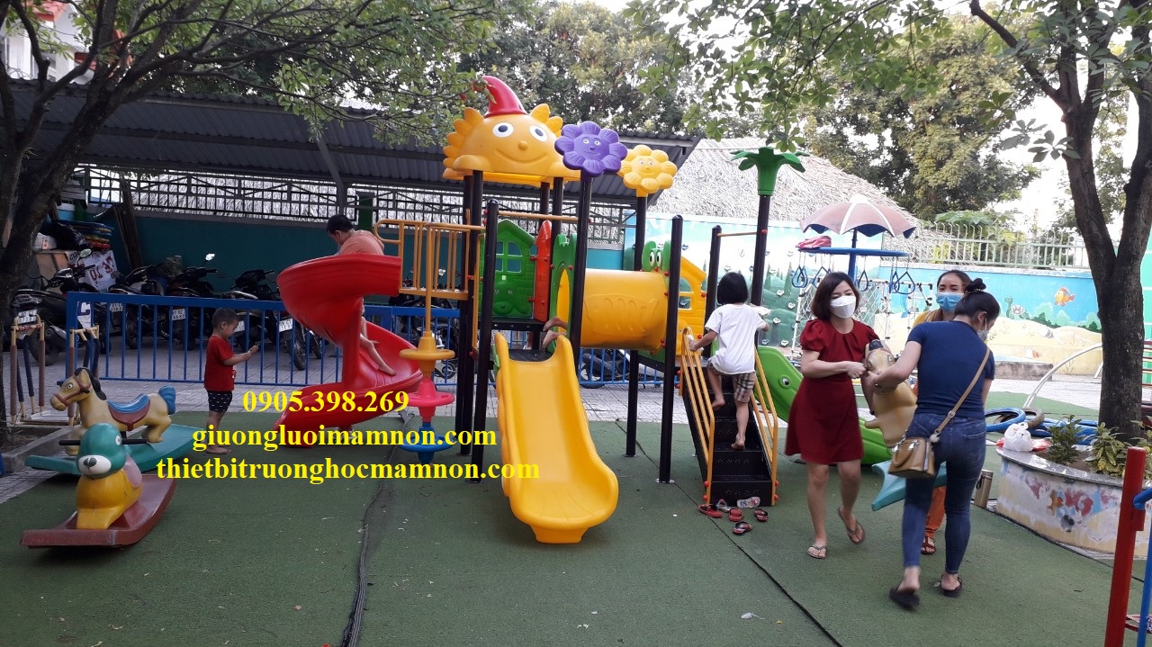 CẦU TRƯỢT MẦM NON NGOÀI TRỜI