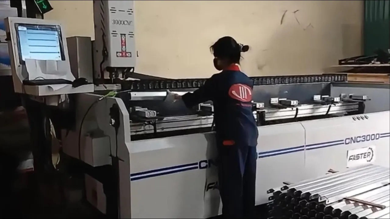 CNC machining of marine aluminum bars