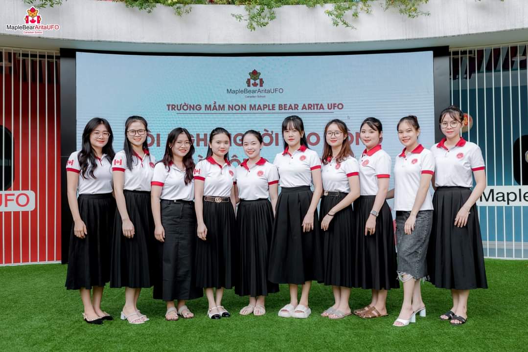 Đồng phục nhân viên