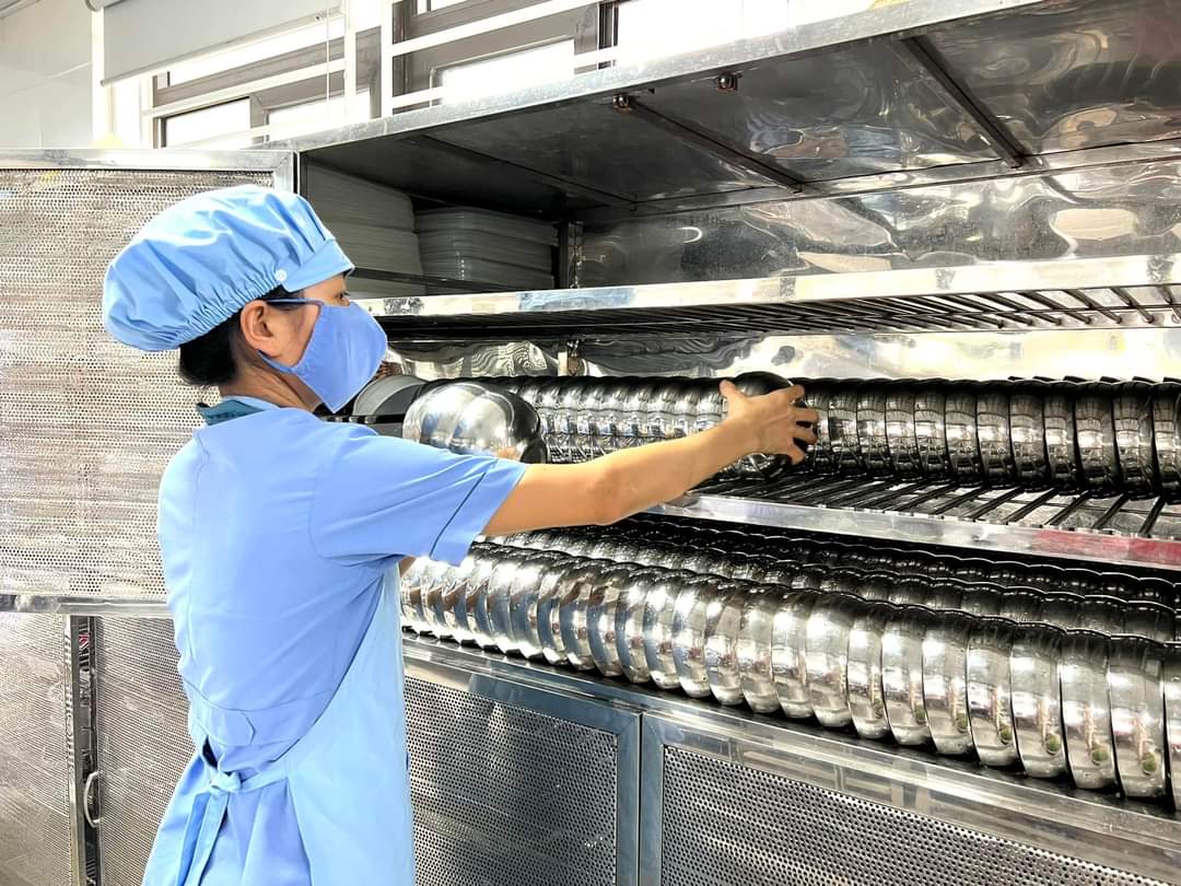 Đồng phục nhân viên