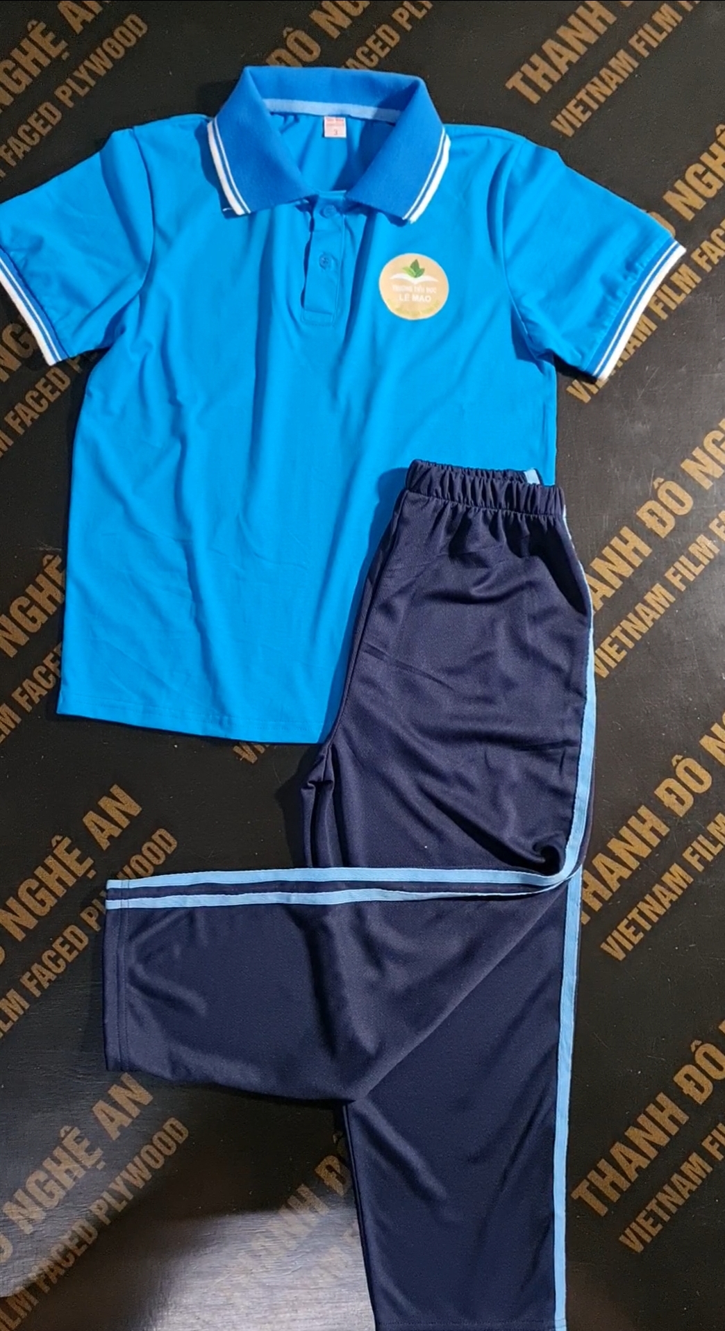 Đồng phục tiểu học