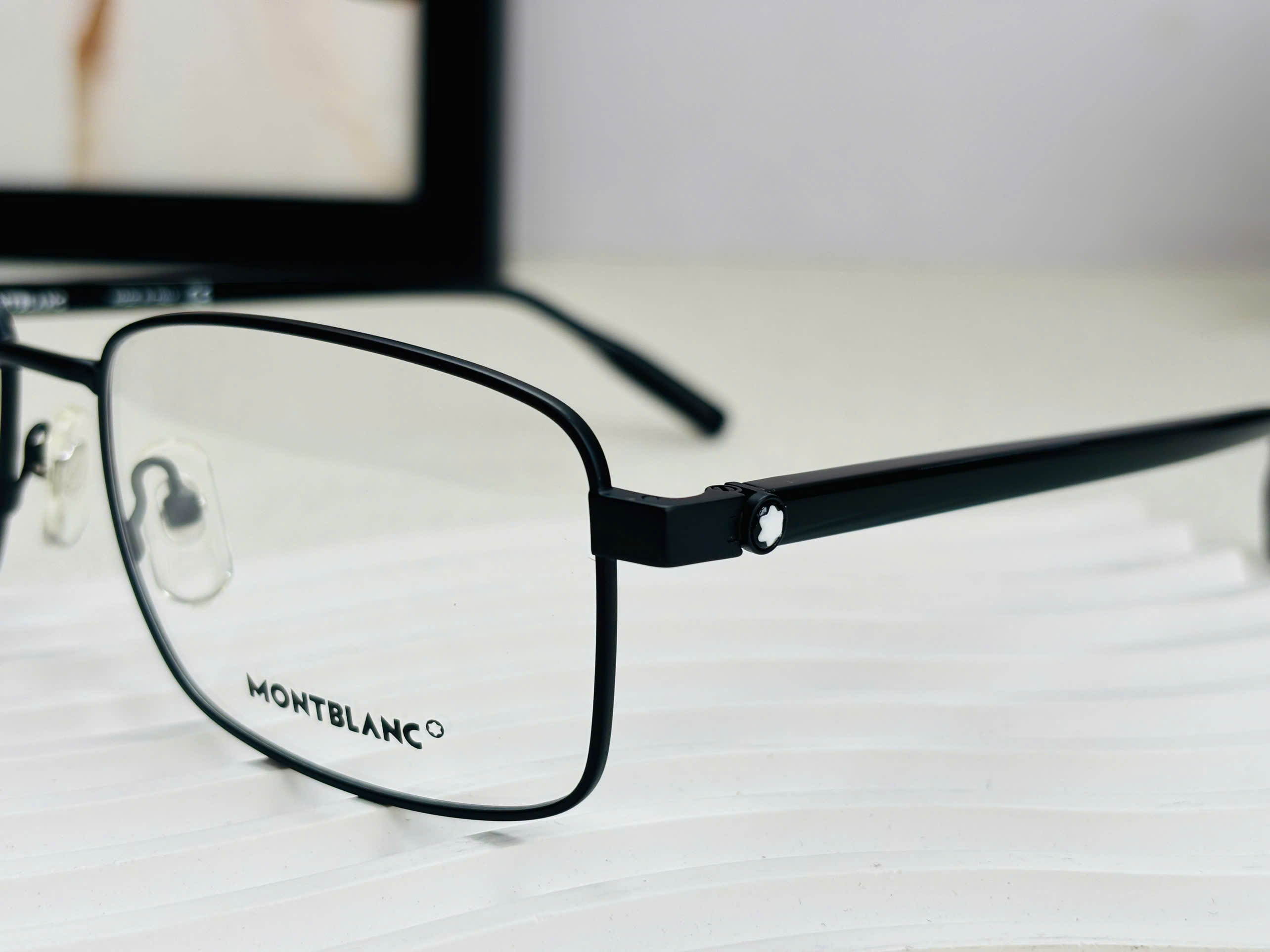 GỌNG KÍNH CẬN MONTBLANC CAO CẤP - MONTBLANC MB0016O BLACK EYEGLASS