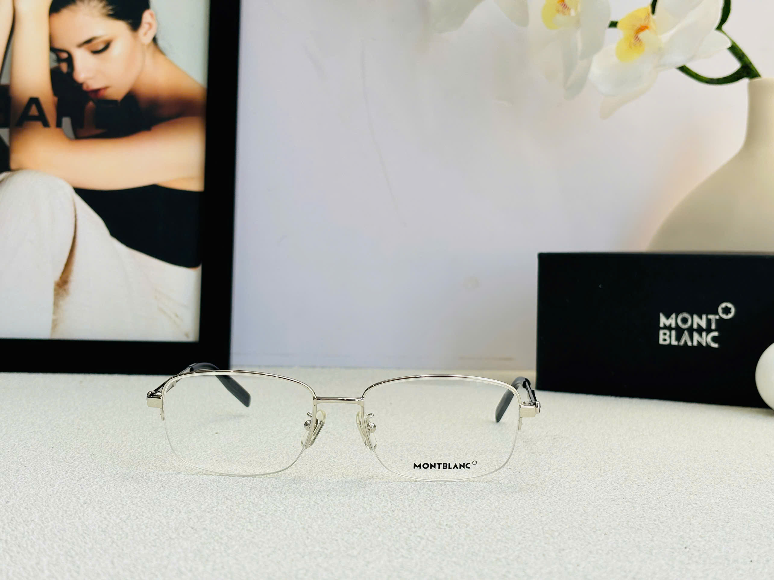 GỌNG KÍNH CẬN MONTBLANC CAO CẤP - MONTBLANC MB0028O GOLD METAL EYEGLASS