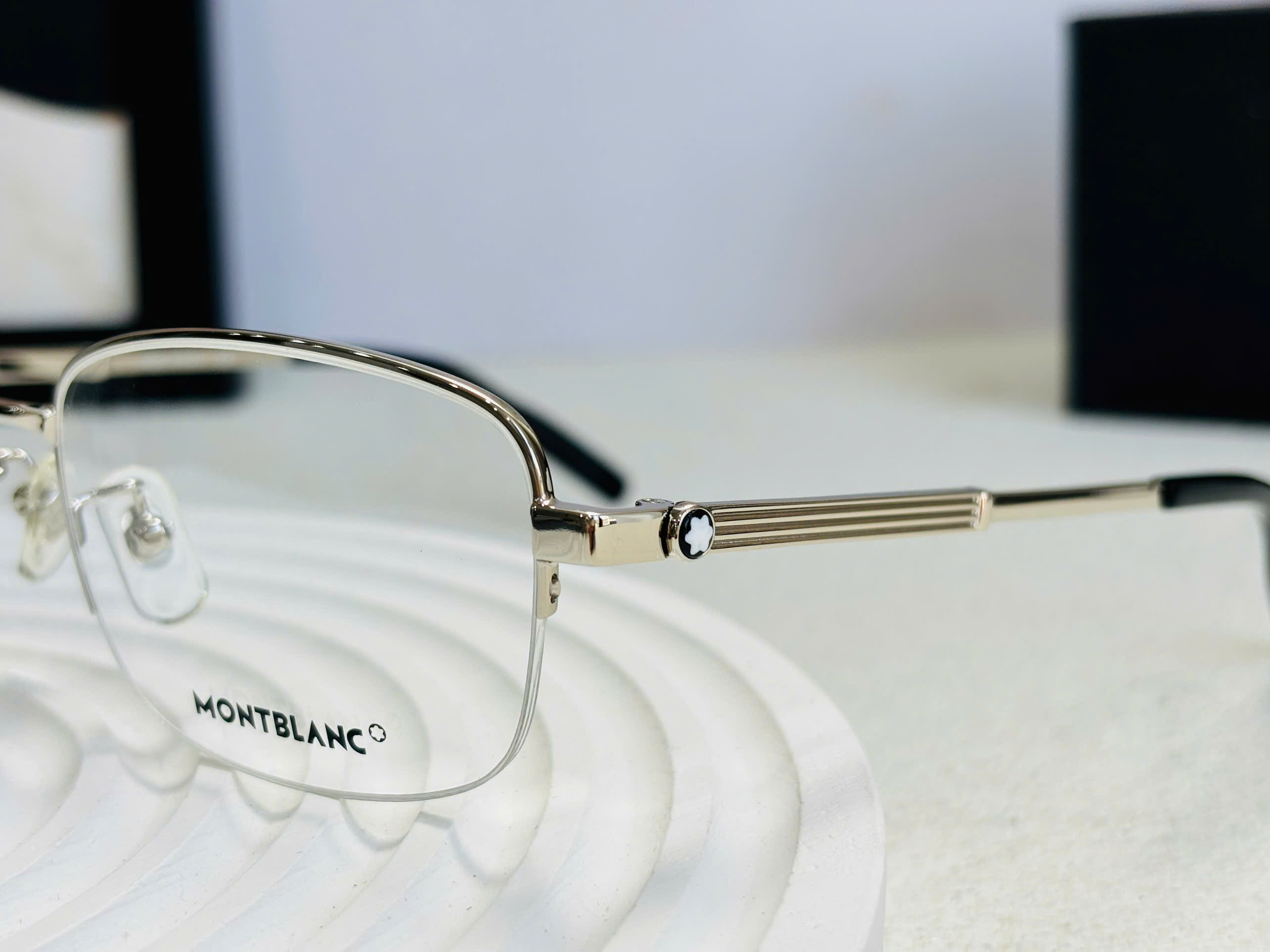 GỌNG KÍNH CẬN MONTBLANC CAO CẤP - MONTBLANC MB0028O GOLD METAL EYEGLASS