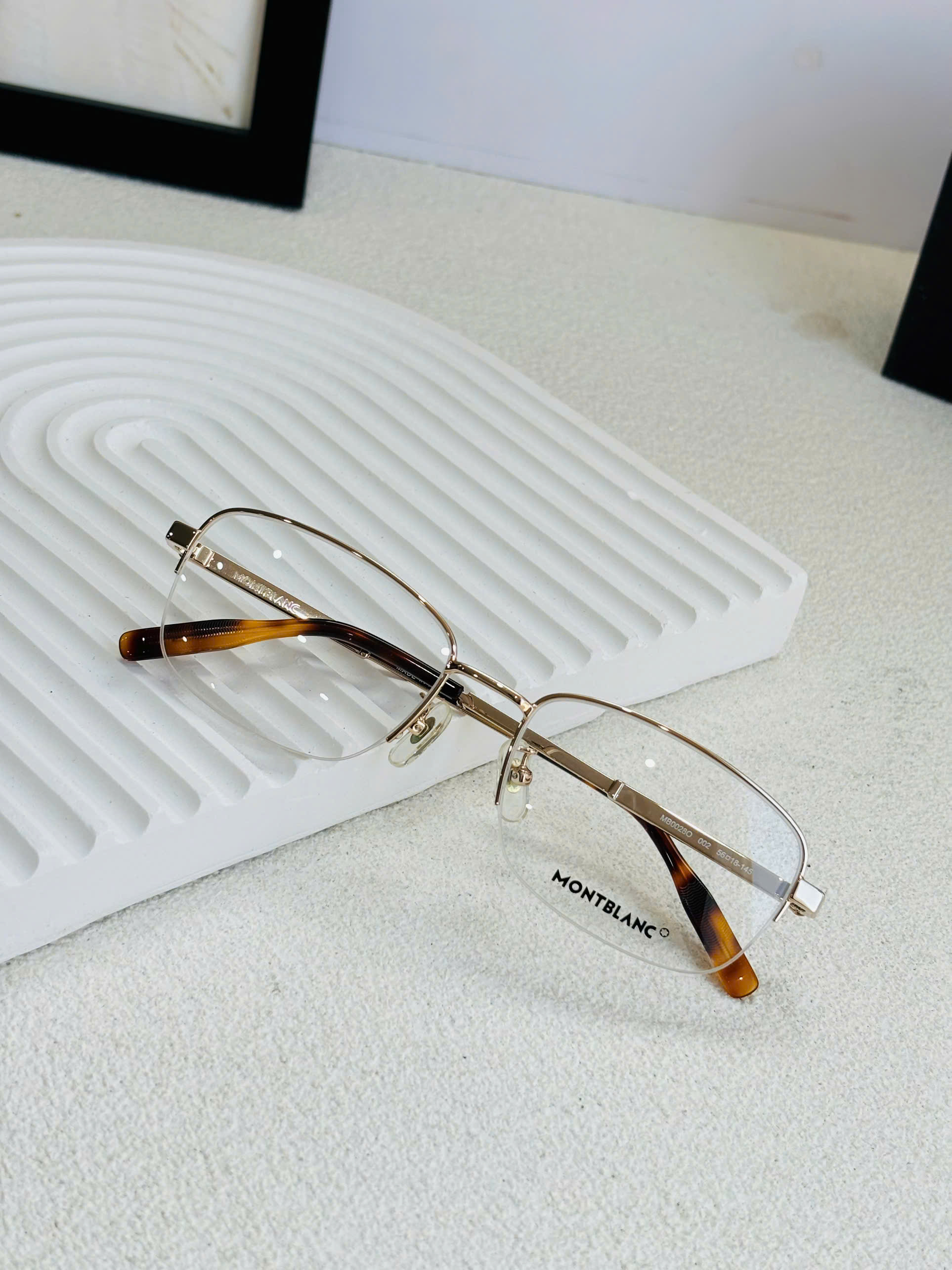 GỌNG KÍNH CẬN MONTBLANC CAO CẤP - MONTBLANC MB0028O GOLD METAL EYEGLASS