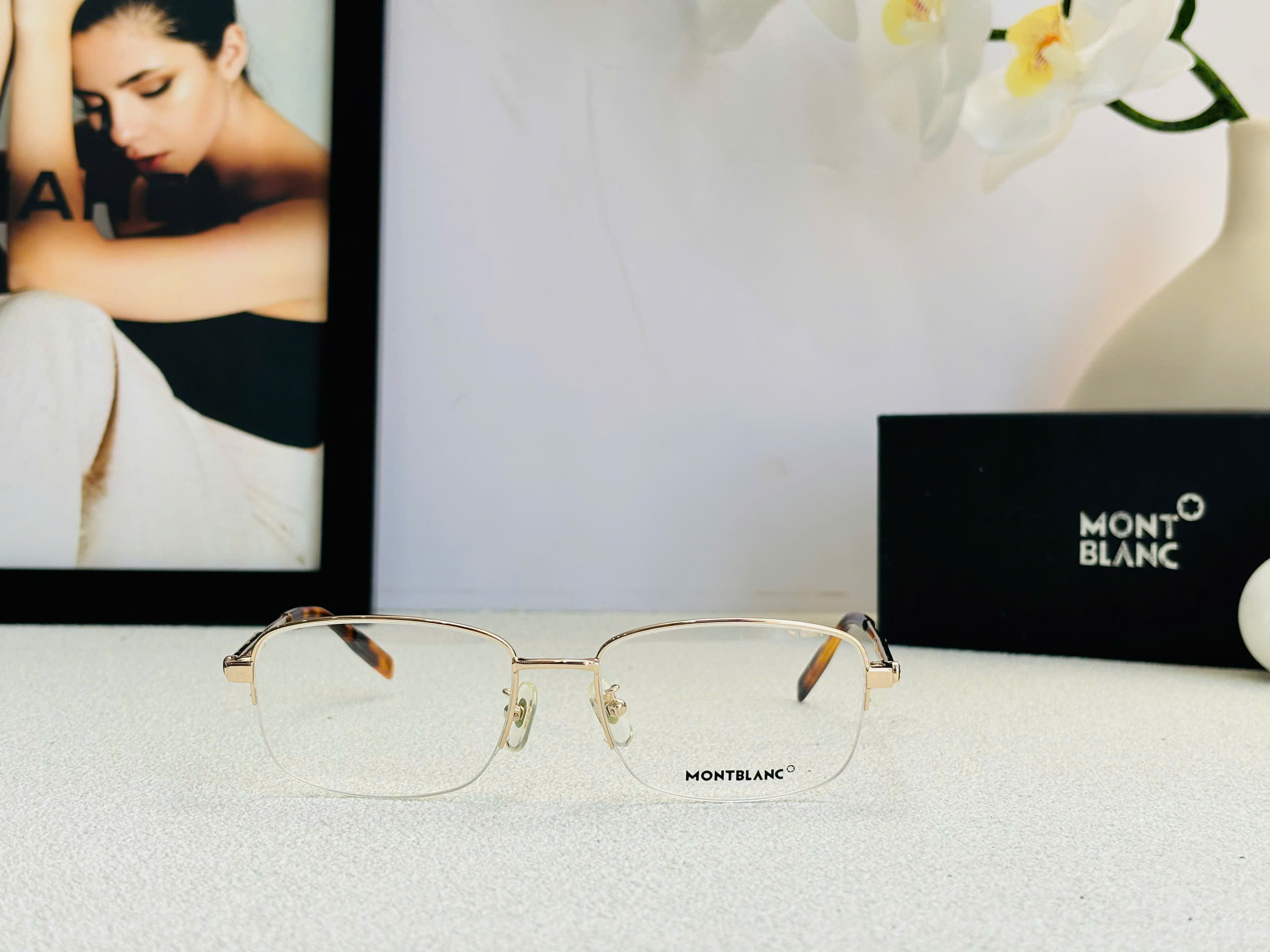 GỌNG KÍNH CẬN MONTBLANC CAO CẤP - MONTBLANC MB0028O GOLD METAL EYEGLASS