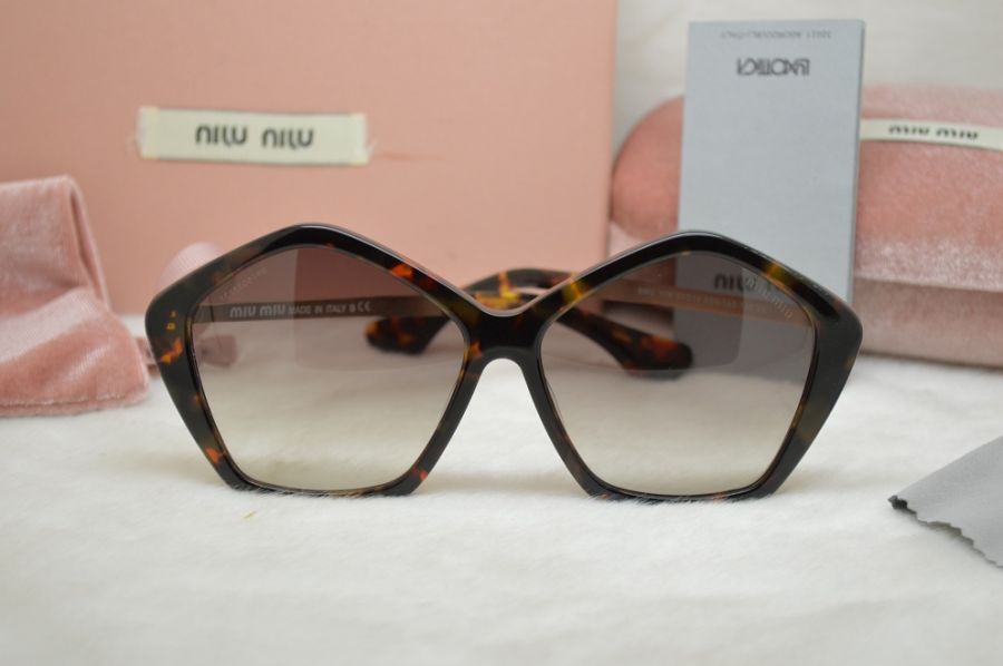 KÍNH MẮT NỮ MIUMIU SAO SMU11N - BROWN