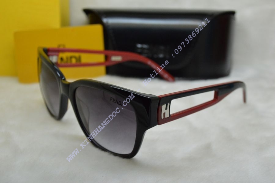 KÍNH MẮT NỮ FENDI FS5307A (GỌNG ĐEN-ĐỎ)