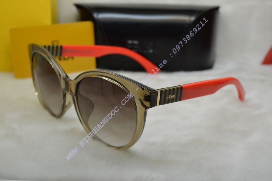 KÍNH MẮT NỮ FENDI (GỌNG TRONG-RED)