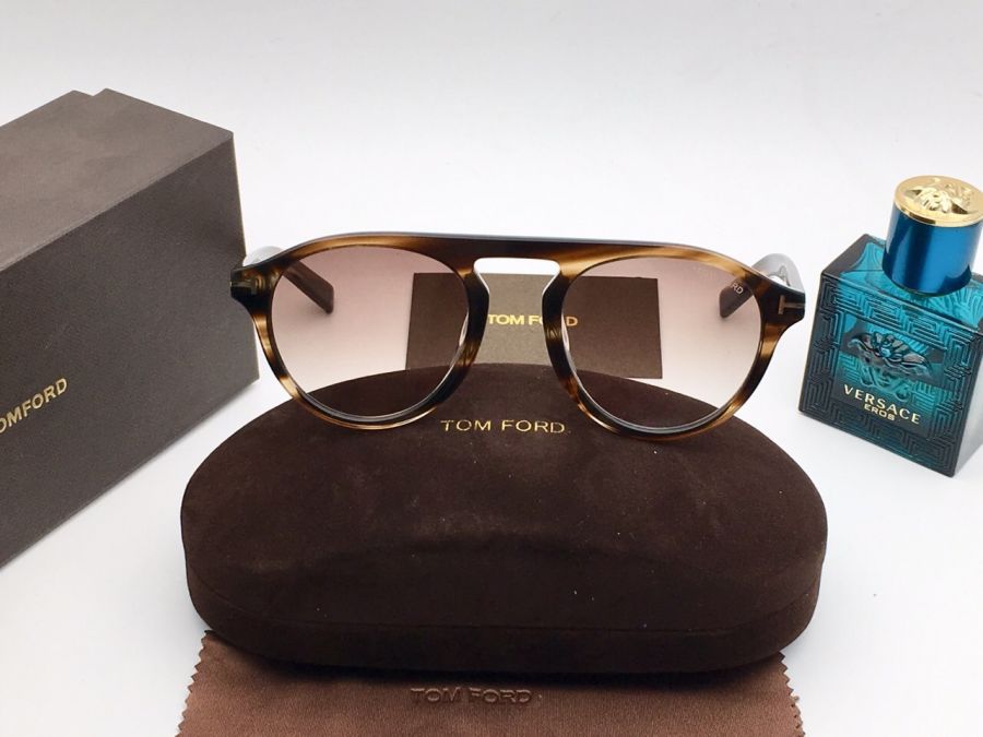 KÍNH MẮT CAO CẤP TOMFORD - FT5441 BROWN