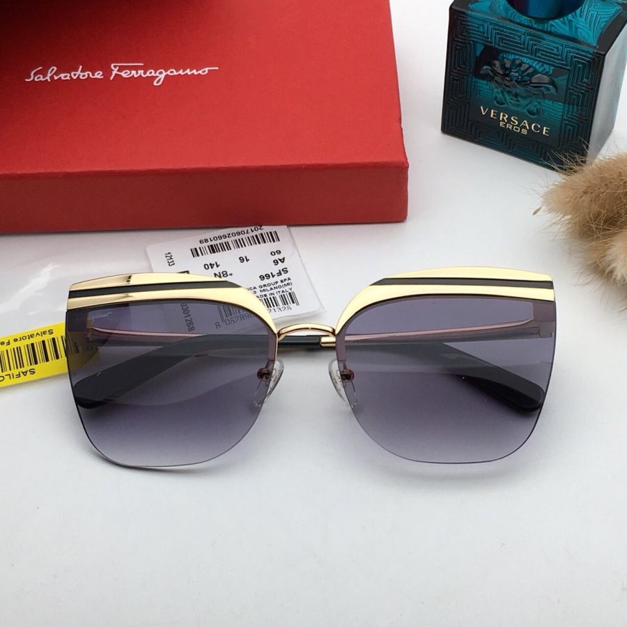 KÍNH MẮT NỮ CAO CẤP SALVATORE FERRAGAMOR SF166 MÀU KHÓI