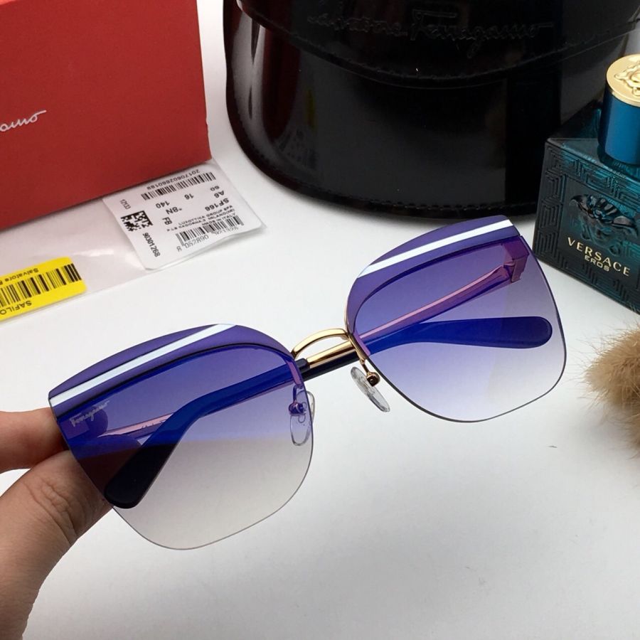 KÍNH MẮT NỮ CAO CẤP SALVATORE FERRAGAMOR SF166 MÀU VÁNG XANH NƯỚC BIỂN