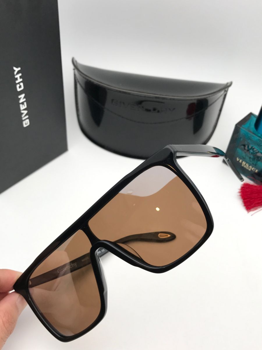 KÍNH MẮT CAO CẤP - GIVENCHY 7040/S OVERSIZE BLACK BROWN LENS