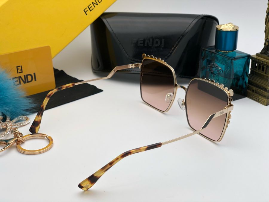 KÍNH MẮT NỮ CAO CẤP FENDI FF0051/S LIGHT GOLD BLACK