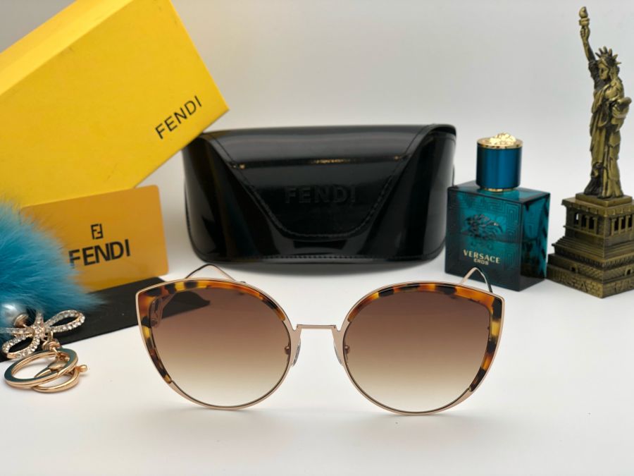 KÍNH MẮT NỮ CAO CẤP FENDI FF0290/S BROWN