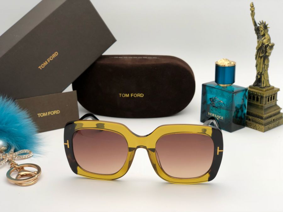 KÍNH MẮT NỮ CAO CẤP TOMFORD TF0580 BLACK YELLOW