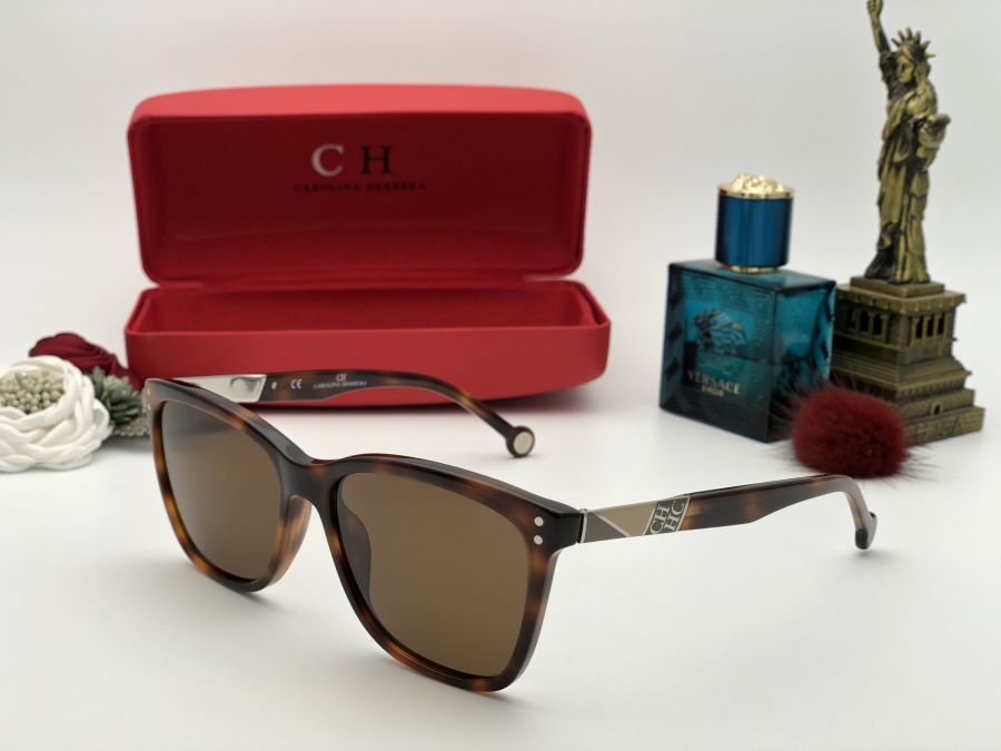 KÍNH MẮT CHÍNH HÃNG CAROLINA HERRERA - KÍNH HÀNG HIỆU CAROLINA HERRERA SHE749 COL.09AJ