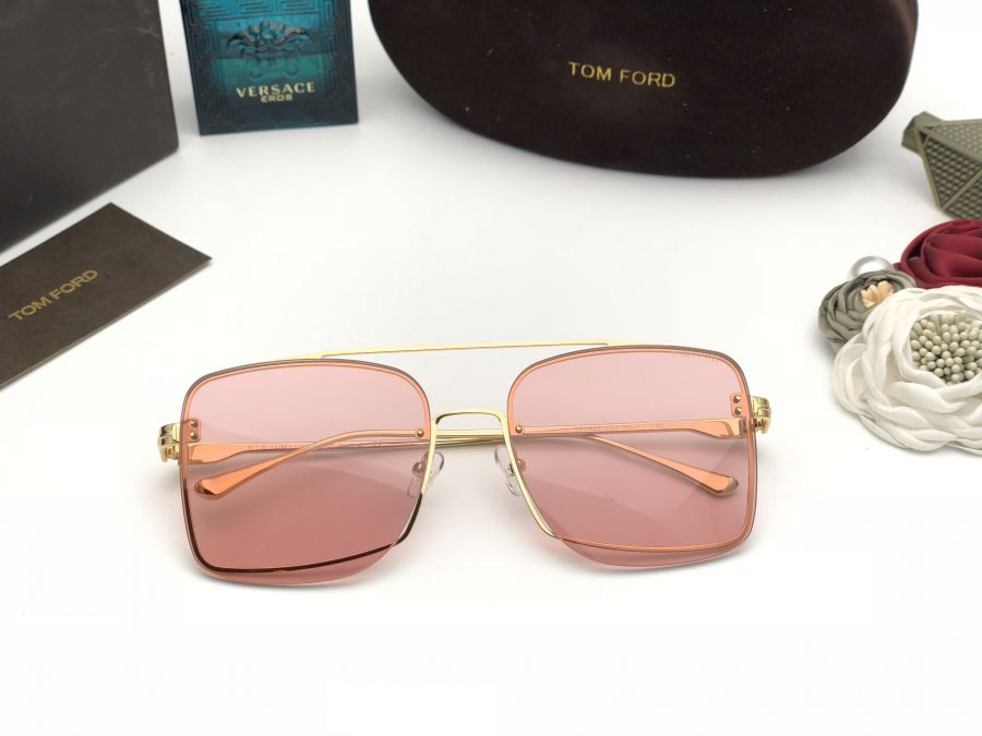 KÍNH MẮT NỮ CAO CẤP TOMFORD - TF0655 PINK