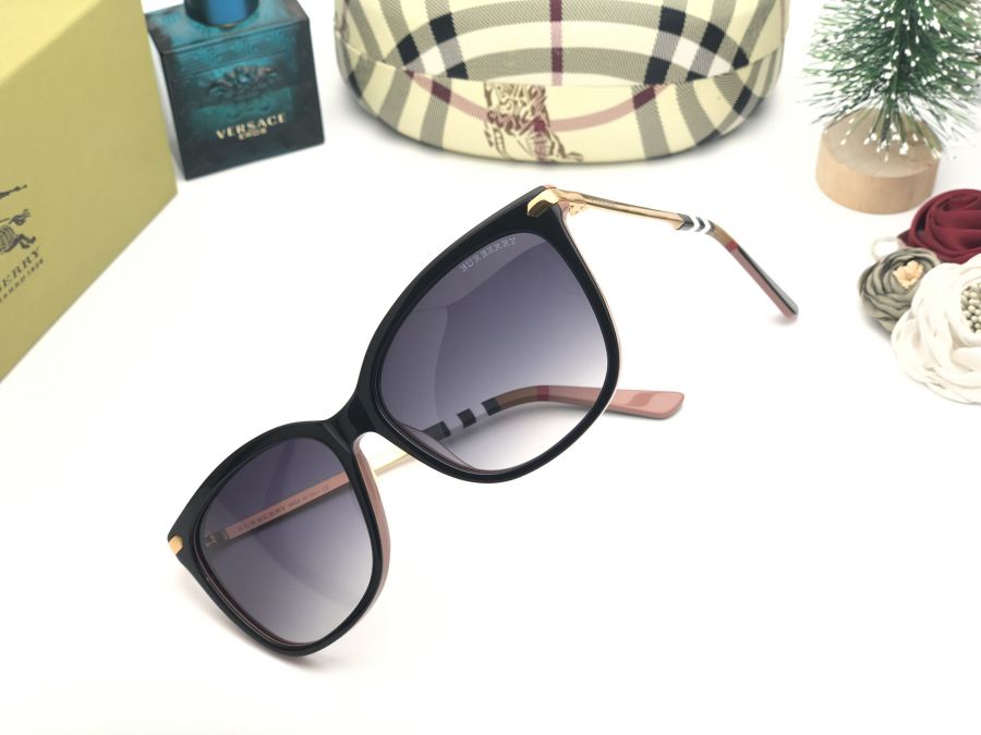 KÍNH MẮT CAO CẤP BURBERRY - BE4297 BLACK