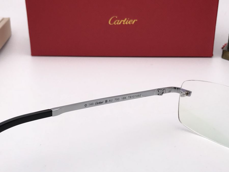 GỌNG KÍNH CẬN CARTIER TITANIUM 23KGP - T8101092 SILVER