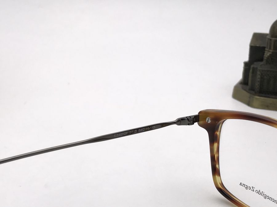 GỌNG KÍNH CẬN CAO CẤP ERMENEGILDO ZEGNA B-TITANIUM - ERMENEGILDO ZEGNA EZ5052F BROWN