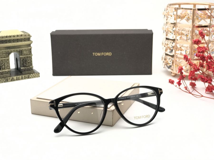 GỌNG KÍNH THỜI TRANG CAO CẤP TOMFORD - TOMFORD FT5545-B BLACK