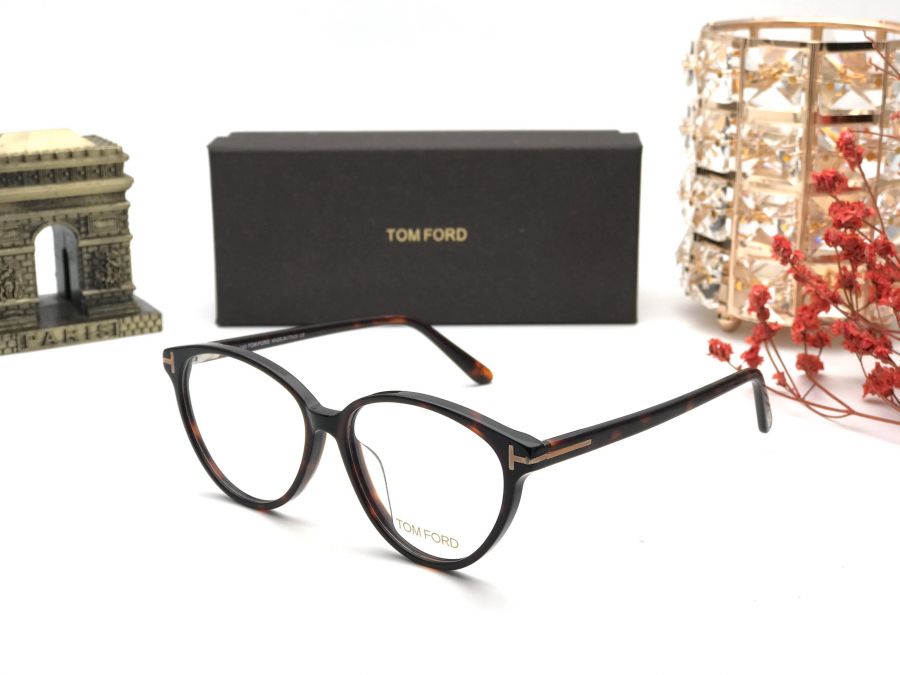GỌNG KÍNH THỜI TRANG CAO CẤP TOMFORD - TOMFORD FT5545-B BROWN