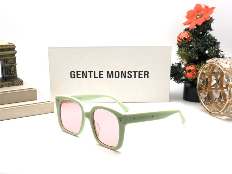 KÍNH MẮT THỜI TRANG CAO CẤP GENTLE MONSTER - GENTLE MONSTER CRACKER WHITE PINK