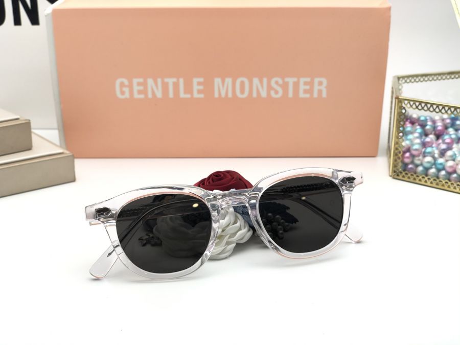 KÍNH MẮT THỜI TRANG GENTLE MONSTER - GENTLE MONSTER DAY WHITE