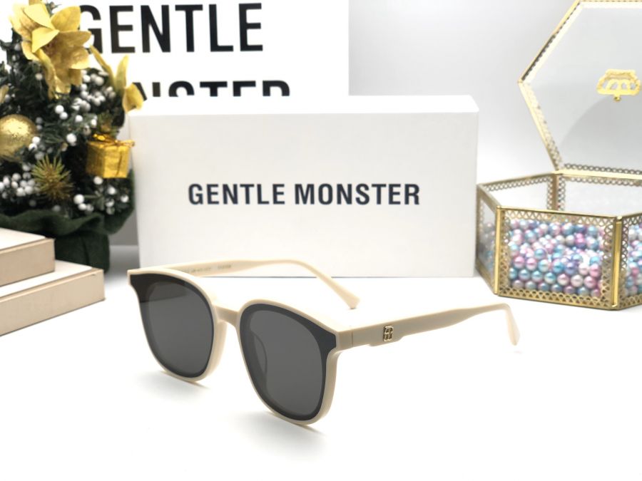 KÍNH MẮT THỜI TRANG GENTLE MONTSTER - GENTLE MONSTER GW004 WHITE