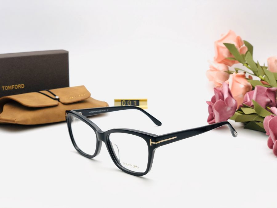 GỌNG KÍNH NHỰA THỜI TRANG TOMFORD - TOMFORD TF5597B BLACK