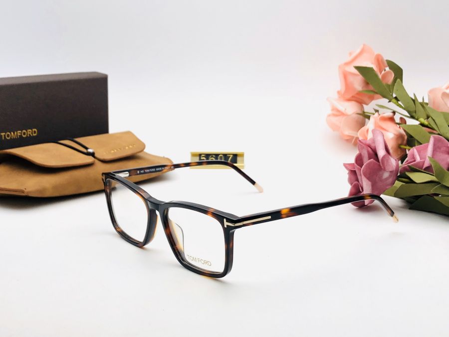 GỌNG KÍNH NHỰA THỜI TRANG TOMFORD - TOMFORD TF5607 BROWN