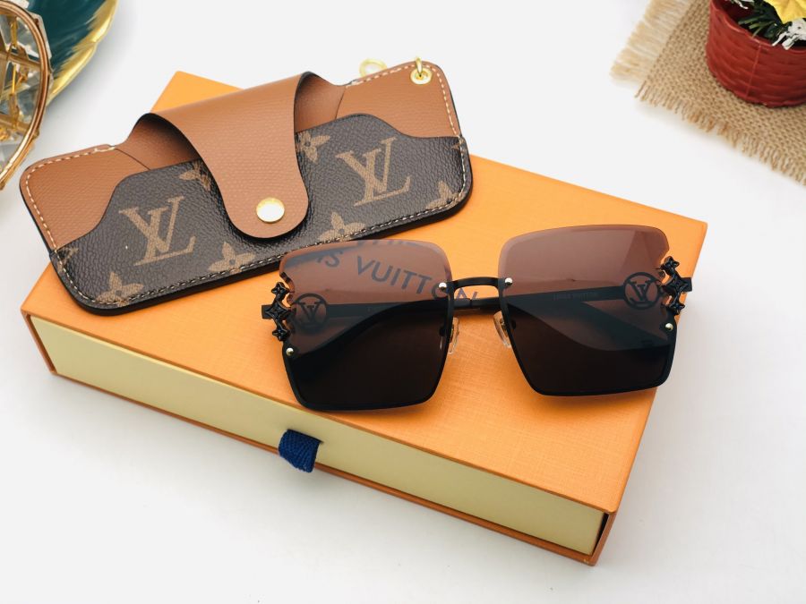 KÍNH MẮT THỜI TRANG CAO CẤP LOUIS VUITTON - Z1401E BLACK