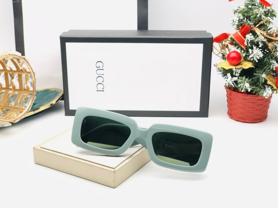 KÍNH MẮT THỜI TRANG CAO CẤP GUCCI - GUCCI GG0811S GREEN