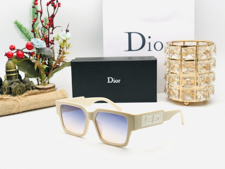 KÍNH MẮT THỜI TRANG NAM DIOR - DIOR CDSUR 2021