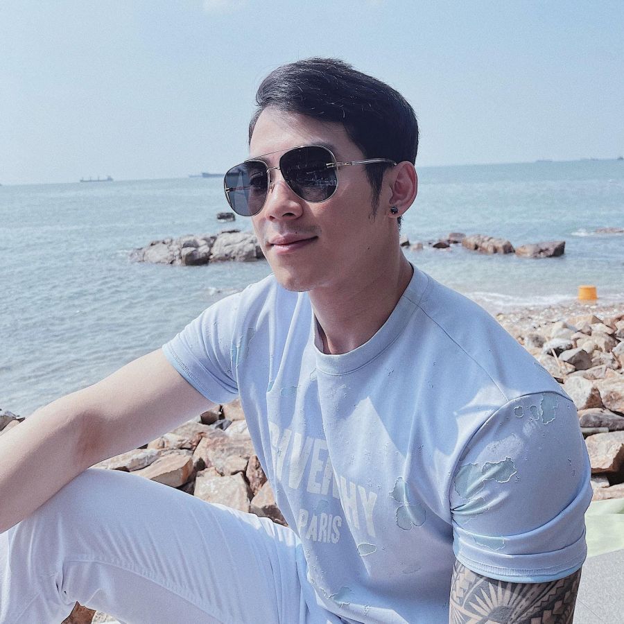 KÍNH THỜI TRANG CAO CẤP DIOR - DIOR SCALE SILVER