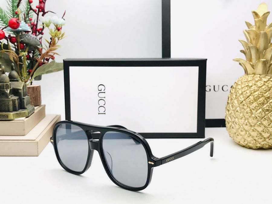 KÍNH MẮT THỜI TRANG CAO CẤP GUCCI - GUCCI GG0706S SILVER LENS