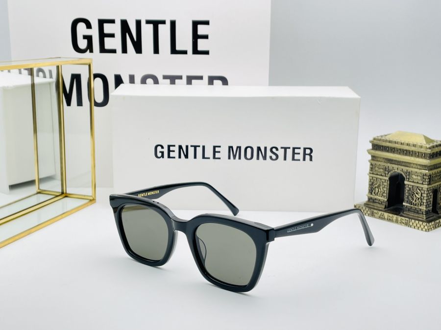 KÍNH MẮT THỜI TRANG GENTLE MONSTER - GENTLE MONSTER MOMATI BLACK