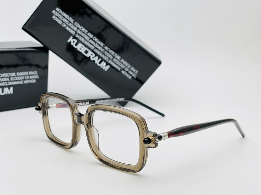 KÍNH MẮT THỜI TRANG KUBORAUM - KUBORAUM LIGHT BROWN