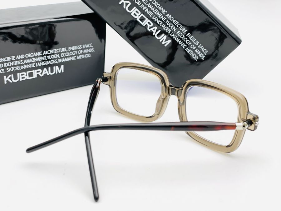 KÍNH MẮT THỜI TRANG KUBORAUM - KUBORAUM LIGHT BROWN