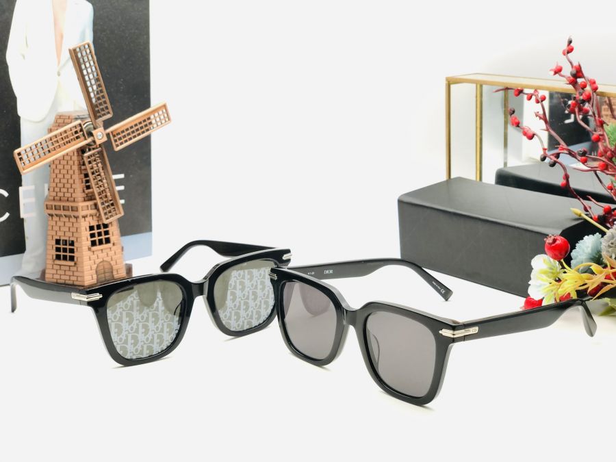 KÍNH THỜI TRANG NỮ CAO CẤP DIOR 2022 - DIOR DIORBLACKSUIT 101 BLACK