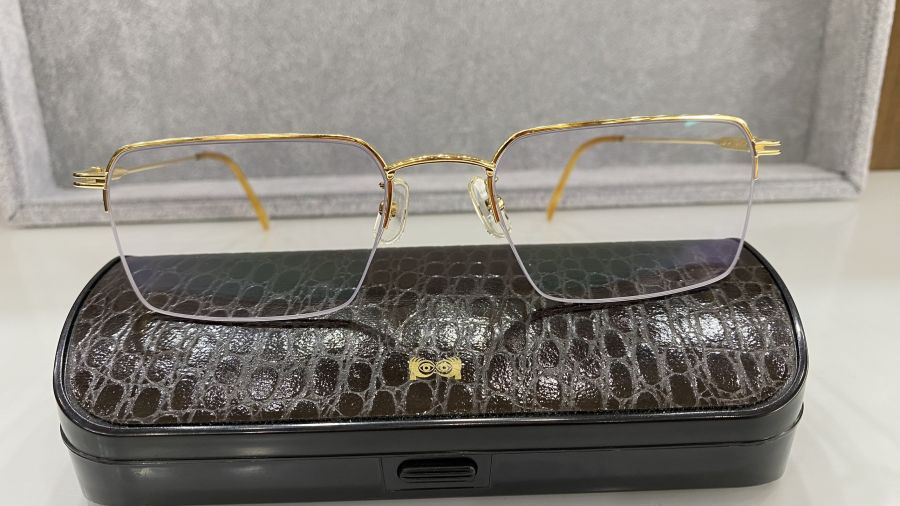 (ĐÃ BÁN) GỌNG KÍNH VÀNG KHỐI - Vintage Eyeglass 18k Solid gold MADE IN JAPAN